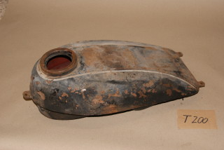 Kraftstofftank T200