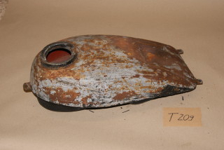 Kraftstofftank T209