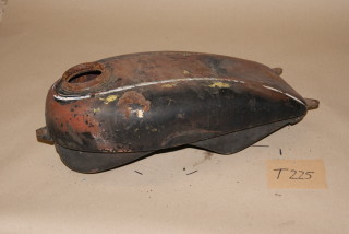 Kraftstofftank T225
