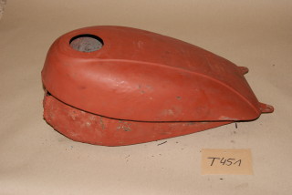 Kraftstofftank T451